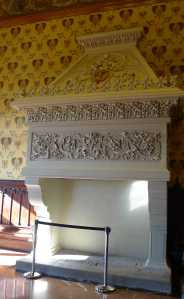 Llar de foc de la sala Noble.