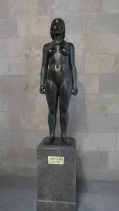 Escultura de Josep Clarà.