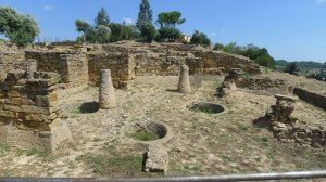 Edifici de probable ús públic al carrer A.