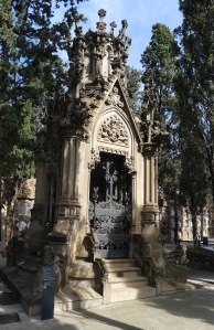 Panteó de la Riva. Arquitecte Antoni Gallissà.