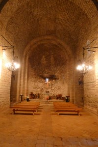 Interior de la nau de Sant Pere.