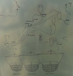 Plafó amb informació de les rutes de comerç dels cessetans.