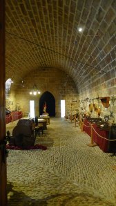 Cavallerisses del castell condicionades com a sala d'exposicions.