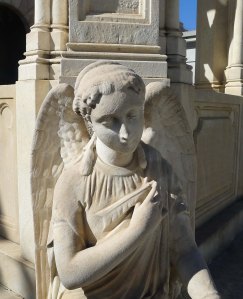 Panteó de 1873-detall d'una escultura de Fausto Baratta.