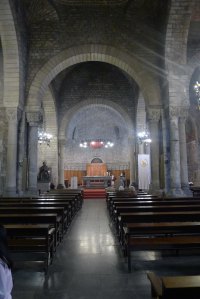 Nau central de l'església.