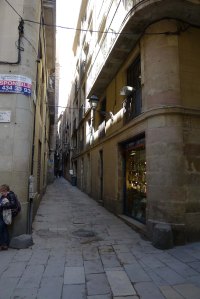 Una de les entrades al Call Major coincidia amb l'actual carrer de Sant Domènec del Call.