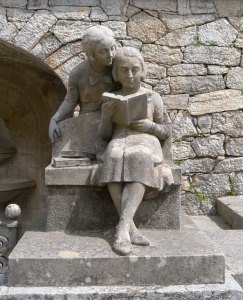 Porta de can Gambús. Detall.