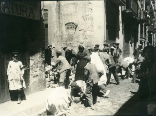 5.Frederic Ballell - Setmana Tràgica, 1909. Arxiu Fotogràfic de Barcelona.