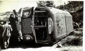 Autocar TAC accidentat al Bruc. xmaluquer.