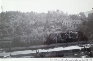 Turó de Monterols amb Can Gil. 1940. Única foto de la torre que es conserva. Arxiu Família Gil i Escolá. Mercé Ferrer Escolá.