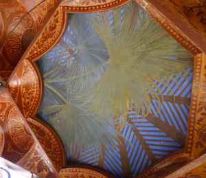 Sostre de la galeria coberta.