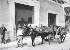 Un carrer de l'Havana cap el 1900. (Detroit Photographic Company).