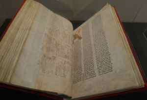 Bíblia de Sant Pere de Rodes. Biblioteca Nacional de França. París. 